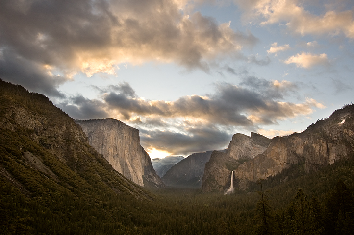 Tunnel View, Yosemite National Park 03