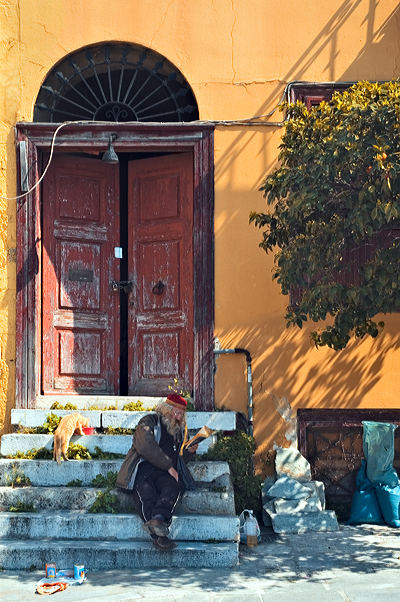 Plaka, Street