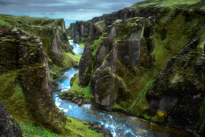 Fjaðrárgljúfur 01