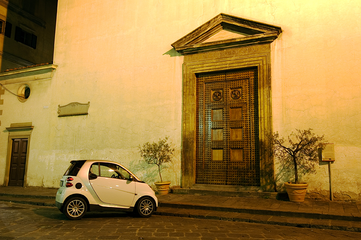 Car and Door, Florence