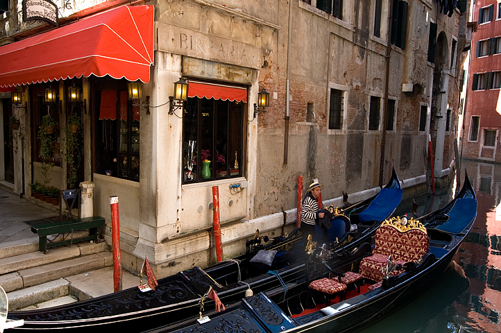 Gondola, Venice 01