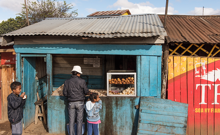 Street Vendor 01