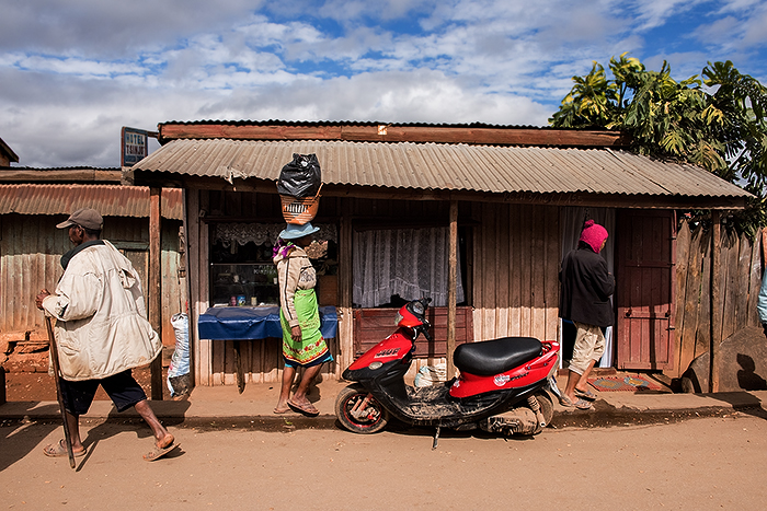 Street Vendor 04