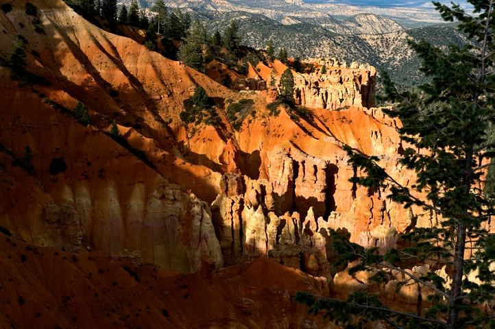 Ponderosa Canyon, Eroded Slopes and Hoodoos, Bryce Canyon National Park 03